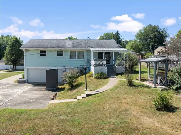 St Clairsville, OH 43950,116 Coroline DR