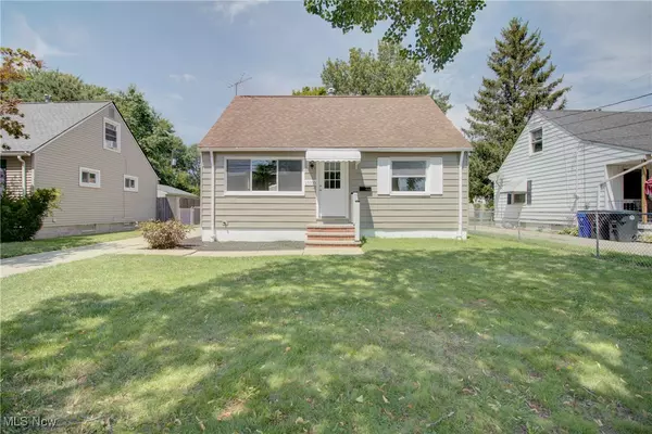 15310 Chatfield AVE, Cleveland, OH 44111