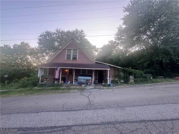 603 Ferry ST, Beverly, OH 45715