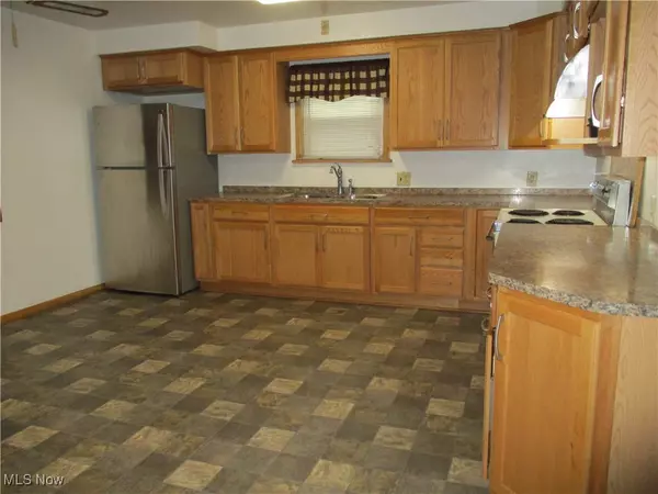 Campbell, OH 44405,369 6th ST
