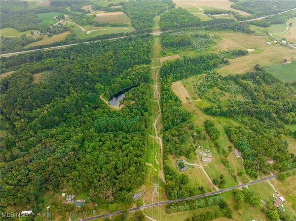Elkton RD, Lisbon, OH 44432