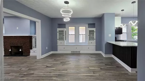 Old Brooklyn, OH 44109,3301 Hillcrest AVE