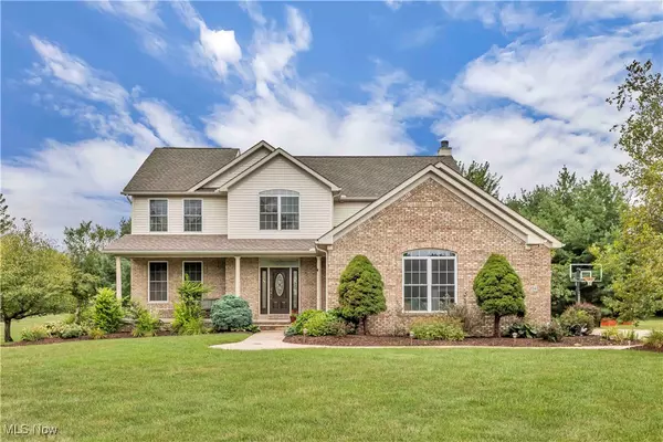 4954 Roscommon DR, Brunswick, OH 44212