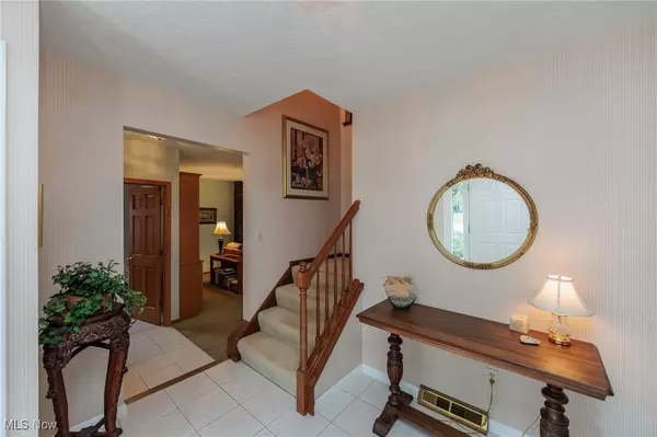 Westlake, OH 44145,25660 Rustic LN