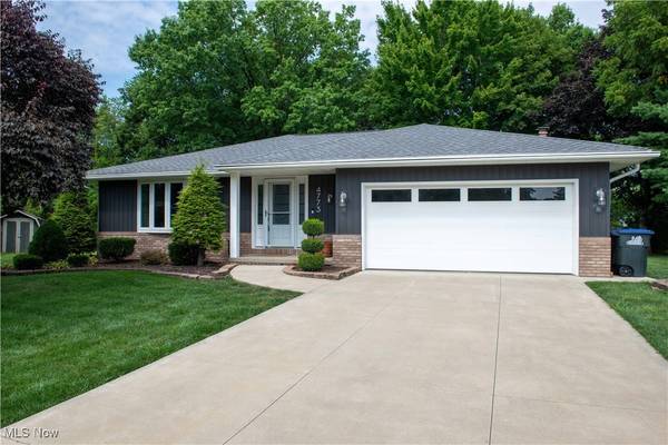 4773 Persimmon LN, Brunswick, OH 44212