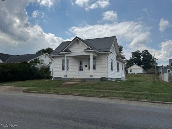 135 Front ST, Philo, OH 43771