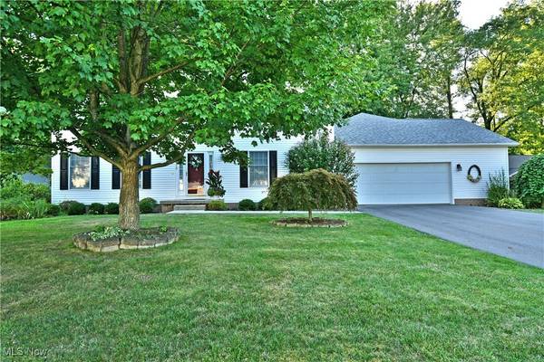 19 Spring Creek DR, Cortland, OH 44410