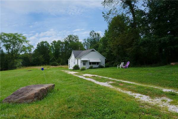 9879 Shepard RD, Macedonia, OH 44056