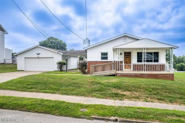 608 23rd ST, Vienna, WV 26105