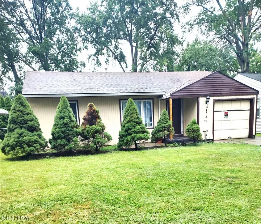 Cleveland, OH 44111,14315 Viola AVE