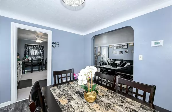 Garfield Heights, OH 44125,13905 Thraves AVE