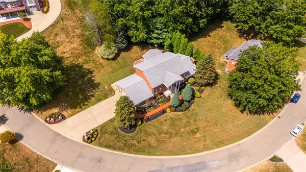 St Clairsville, OH 43950,104 Glenn AVE