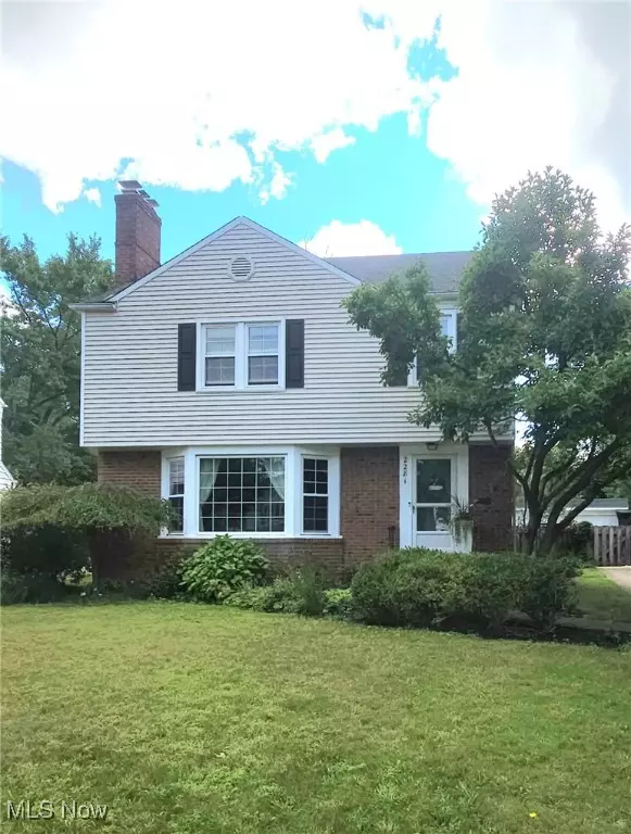 2281 Traymore, University Heights, OH 44118