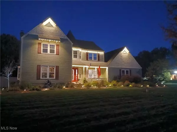 Hudson, OH 44236,61 Lake Forest DR