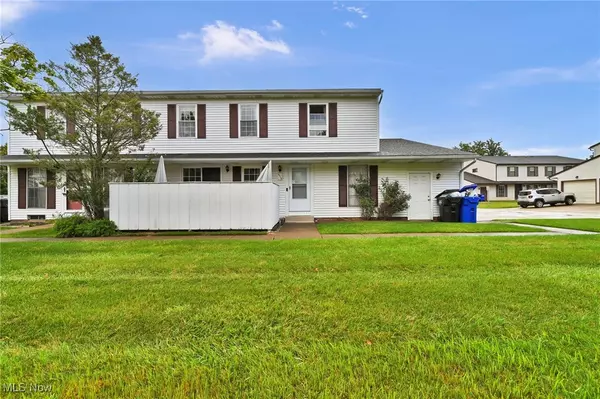 6516 Liberty Bell DR #29A, Brook Park, OH 44142