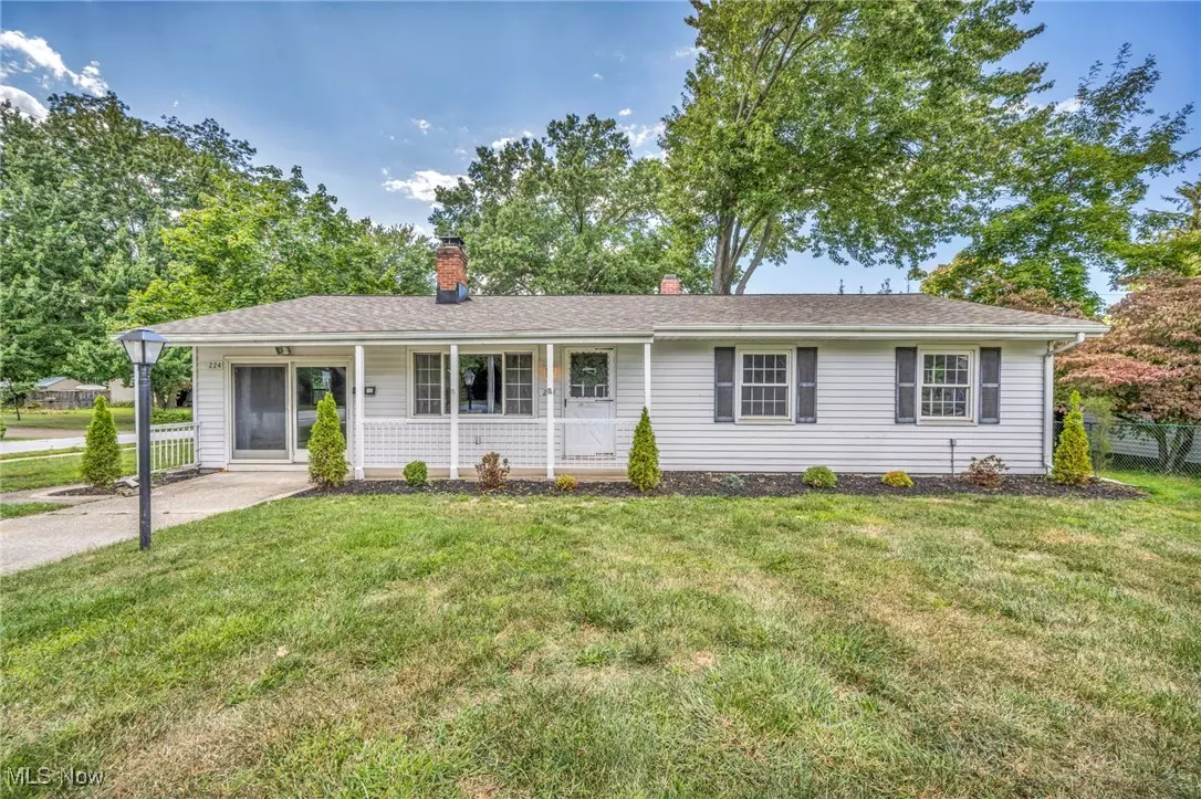 Painesville, OH 44077,224 Larchwood DR