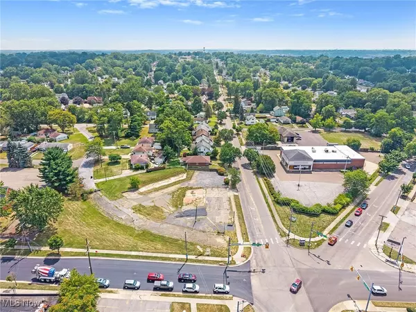 Akron, OH 44305,795 Brittain RD