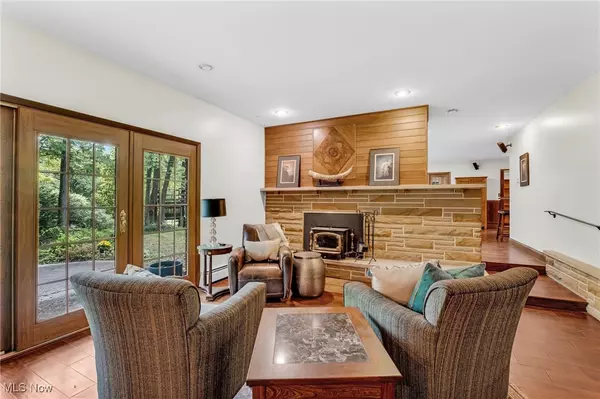 Richfield, OH 44286,3929 Humphrey RD