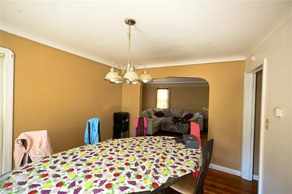 Cleveland, OH 44135,4541 W 174th ST