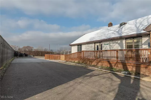 Mentor, OH 44060,7224 Center ST