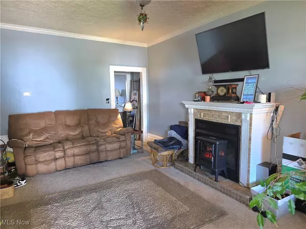 Parkersburg, WV 26104,3106 Avery ST