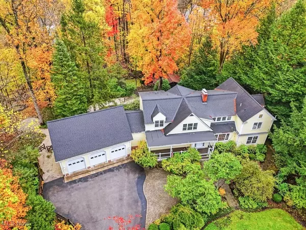 Chagrin Falls, OH 44022,50 Park LN