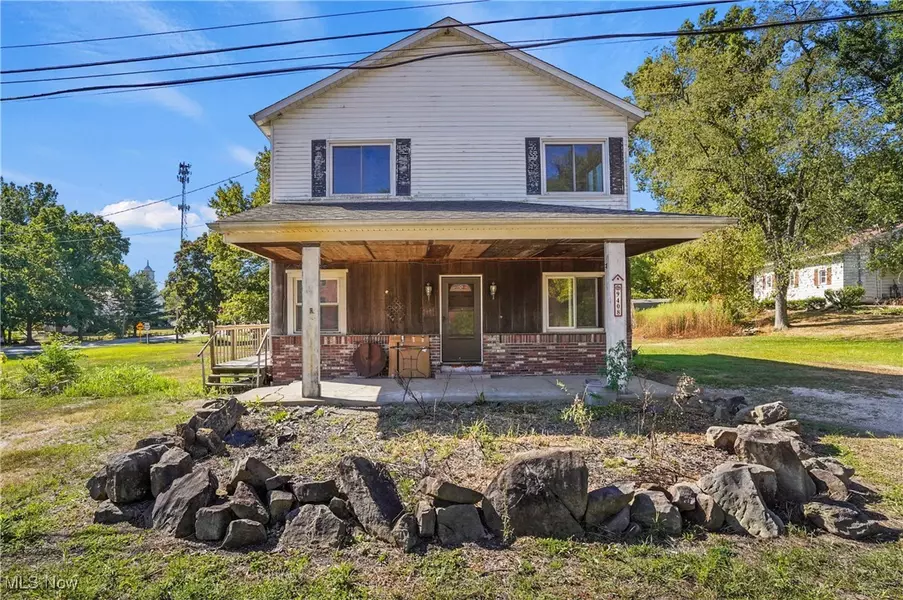 9408 Tallmadge RD, Diamond, OH 44412