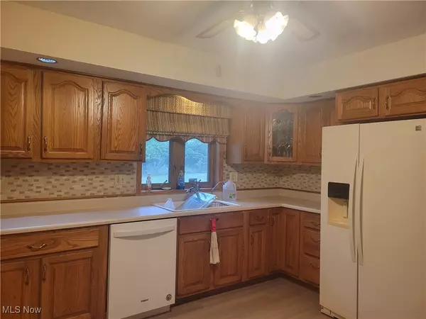 Cadiz, OH 43907,44208 Meadow Lark LN