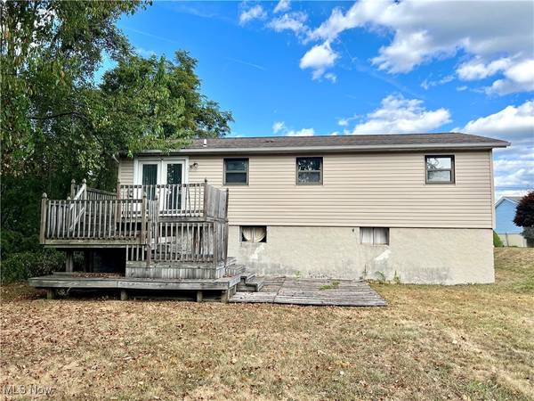 Weirton, WV 26062,117 Dubey St.