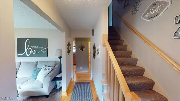 Canfield, OH 44406,1422 Turnberry DR