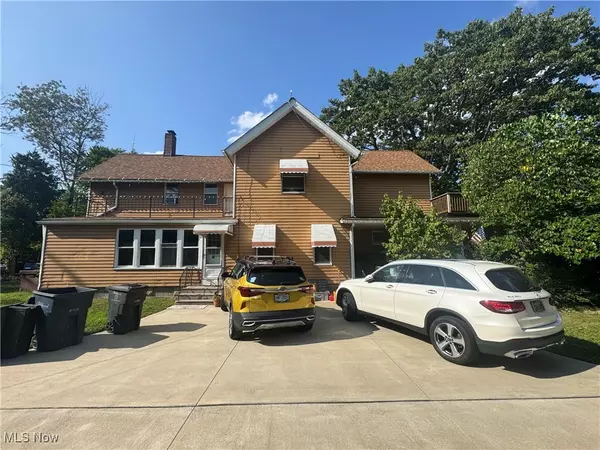 Beachwood, OH 44122,2478 Richmond RD