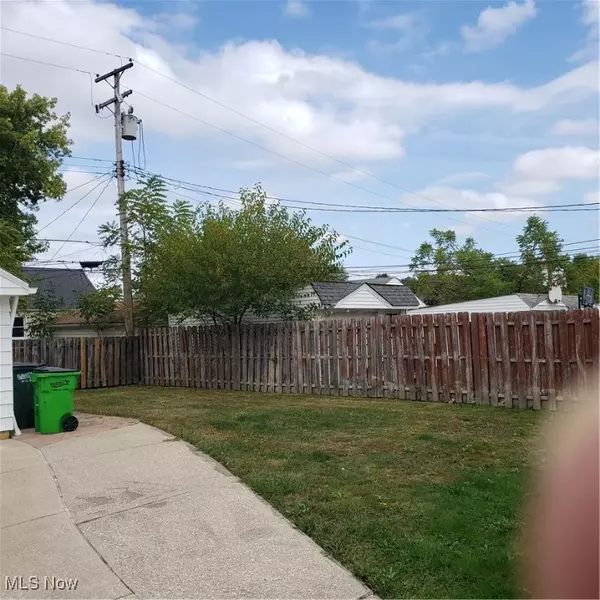 Garfield Heights, OH 44125,13101 Littleton RD