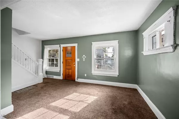 Cleveland, OH 44113,3002 W 11th ST