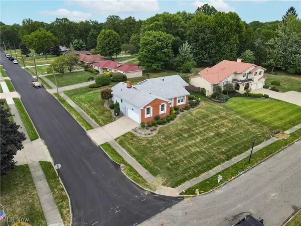 Niles, OH 44446,1402 Clinton ST