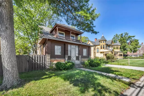 Bedford, OH 44146,772 Broadway AVE