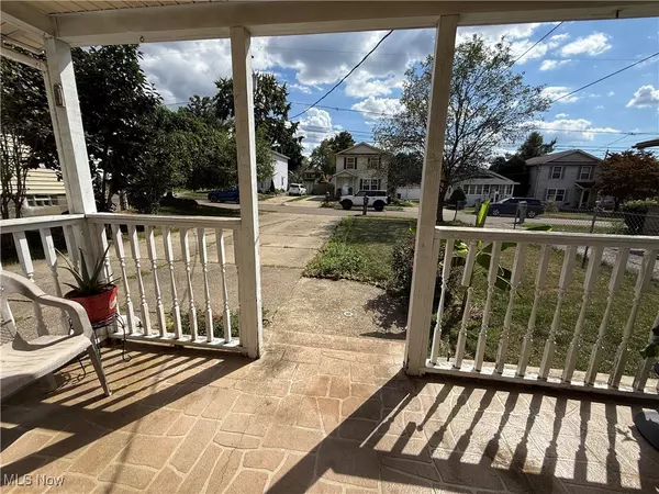 Akron, OH 44310,1059 Belden AVE