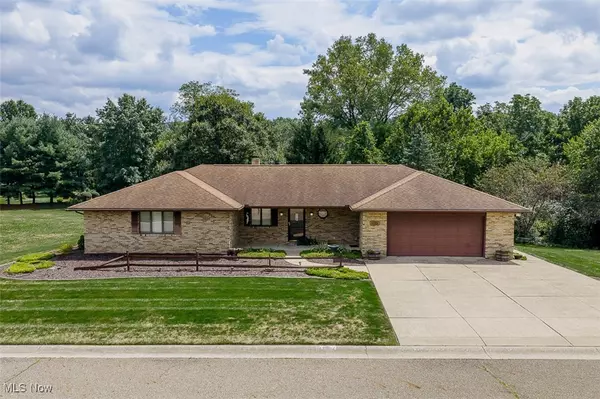 Massillon, OH 44646,2433 Fontana ST NW