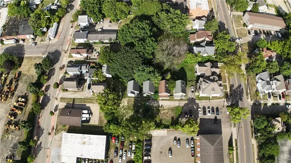 Akron, OH 44304,65 S Adams ST