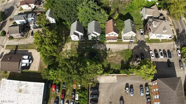 Akron, OH 44304,65 S Adams ST