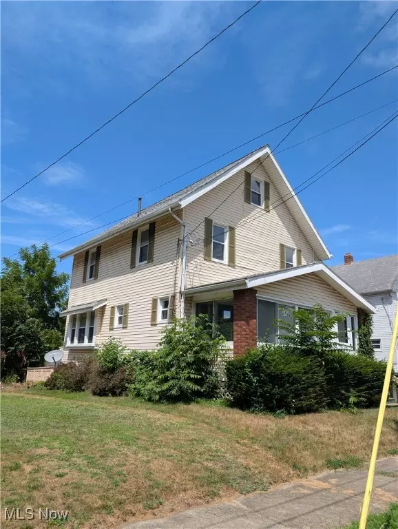 Akron, OH 44314,543 Thelma AVE