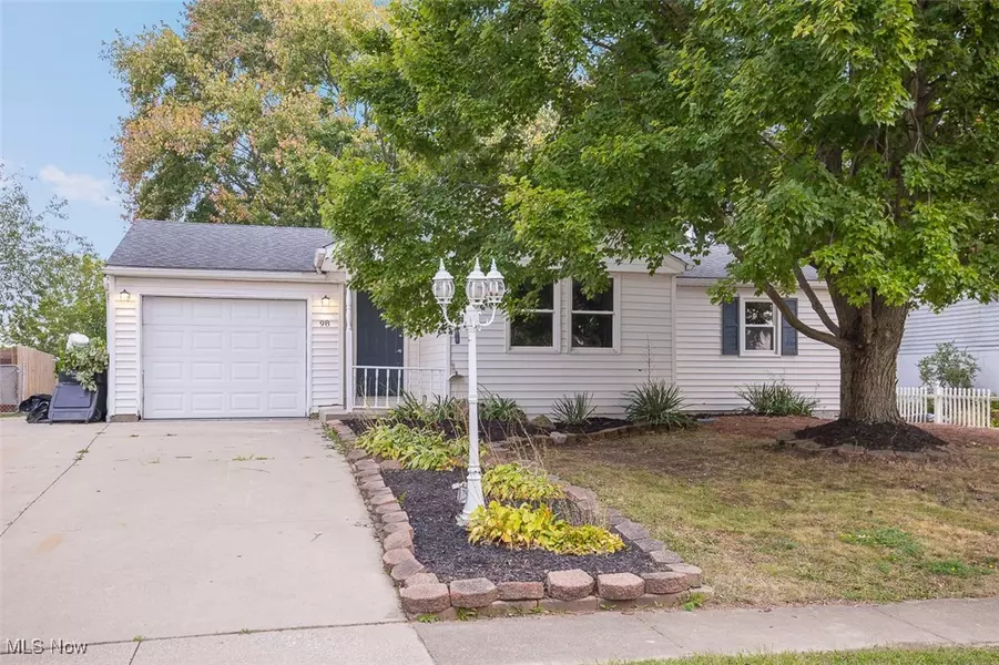 98 Strawberry HL, Rittman, OH 44270