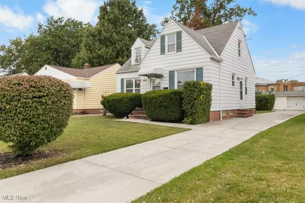 Parma, OH 44134,4206 Liggett DR