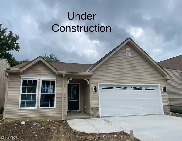 67 Tanners Farm DR, Painesville Twp, OH 44077