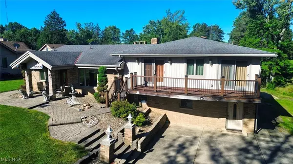 8300 Ridgedale RD, North Royalton, OH 44133