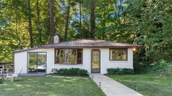 13548 Hildebrandt RD, Logan, OH 43138