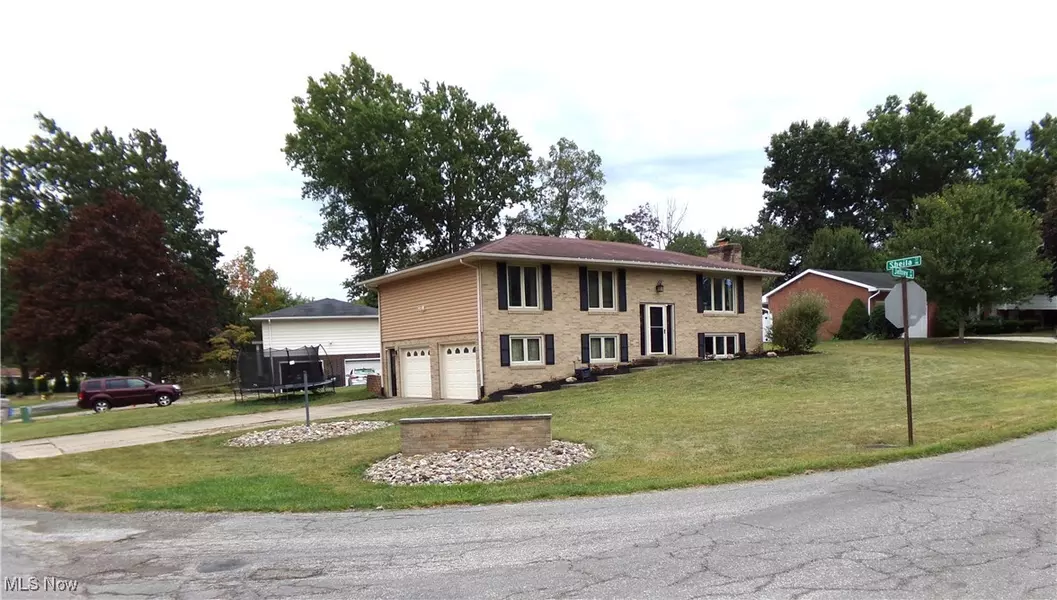 804 Jeffrey AVE, Massillon, OH 44646