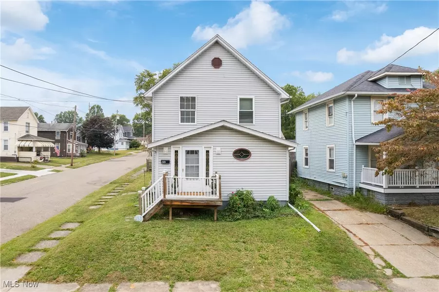 313 11th ST, Massillon, OH 44647