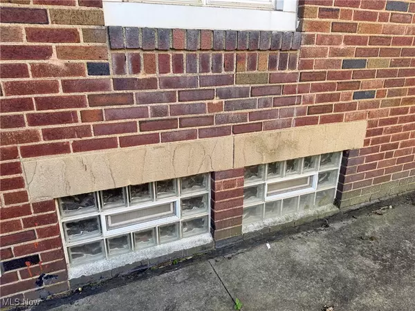 Akron, OH 44306,1314 Allendale AVE