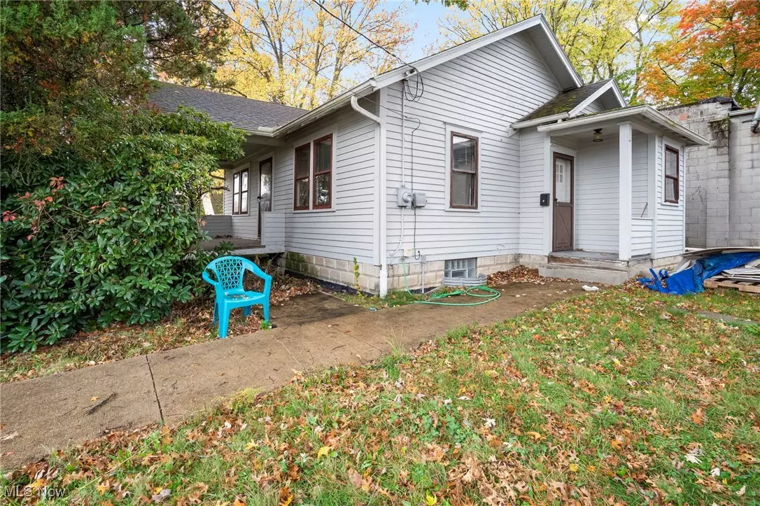 Youngstown, OH 44509,12 Bouquet AVE