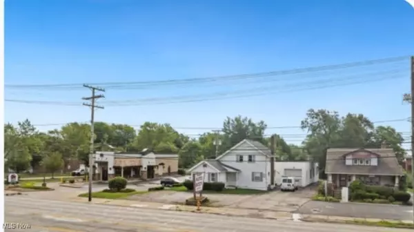 24265 Lorain RD, North Olmsted, OH 44070